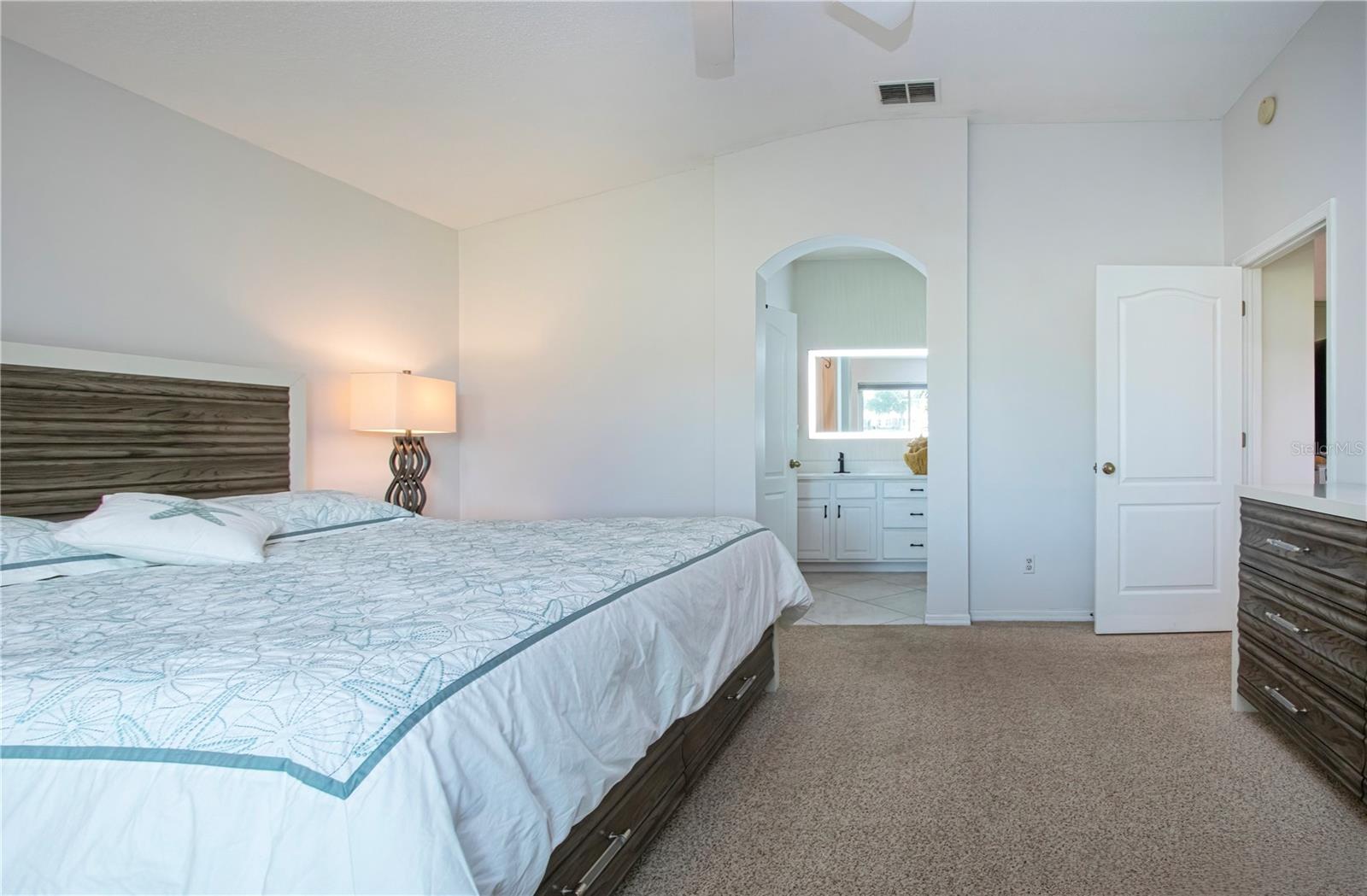 BROOKFIELD CONDO - Residential