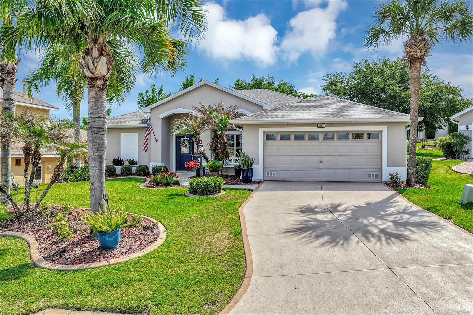 ROYAL HARBOR - Residential
