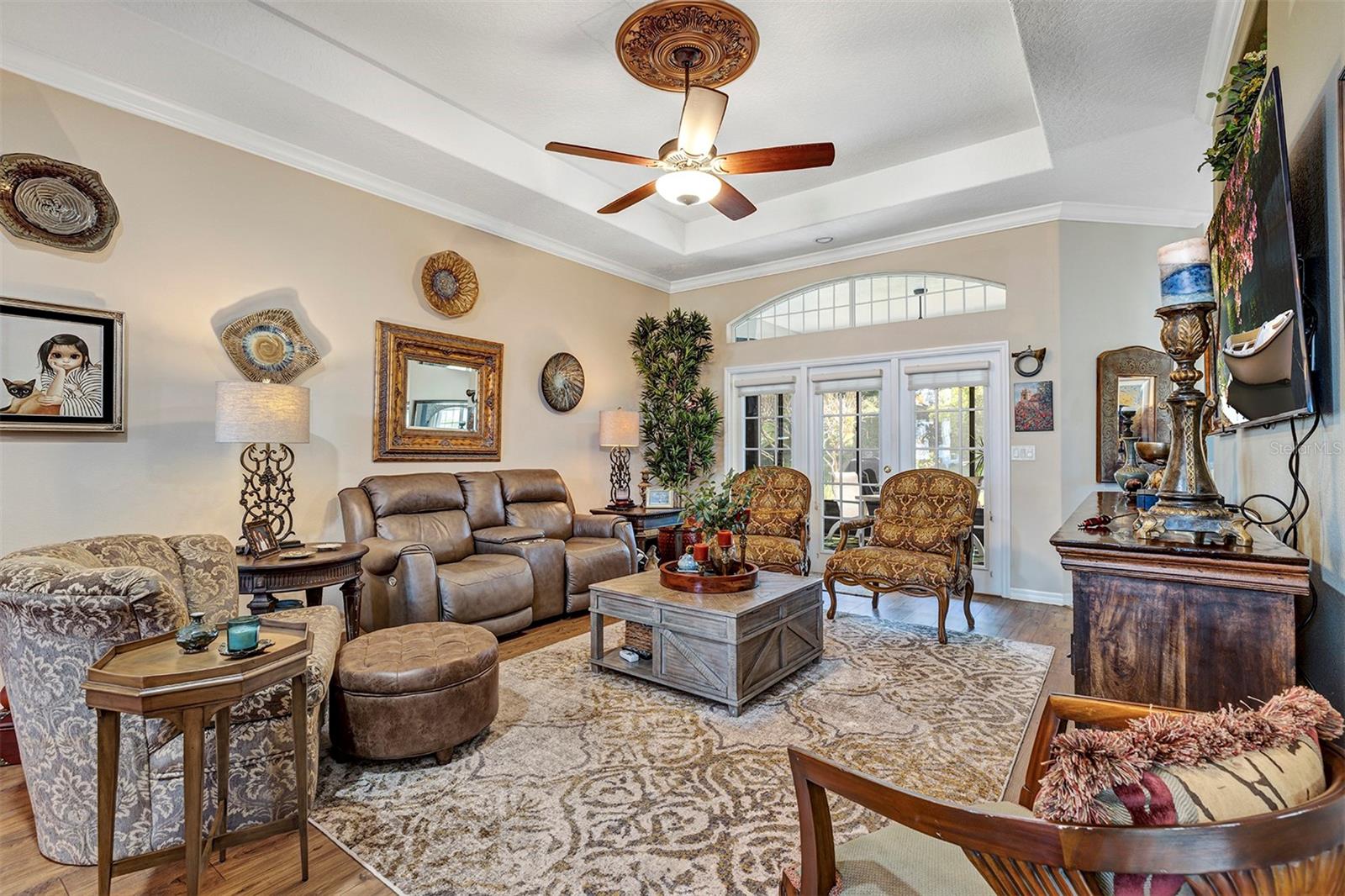ROYAL HARBOR - Residential