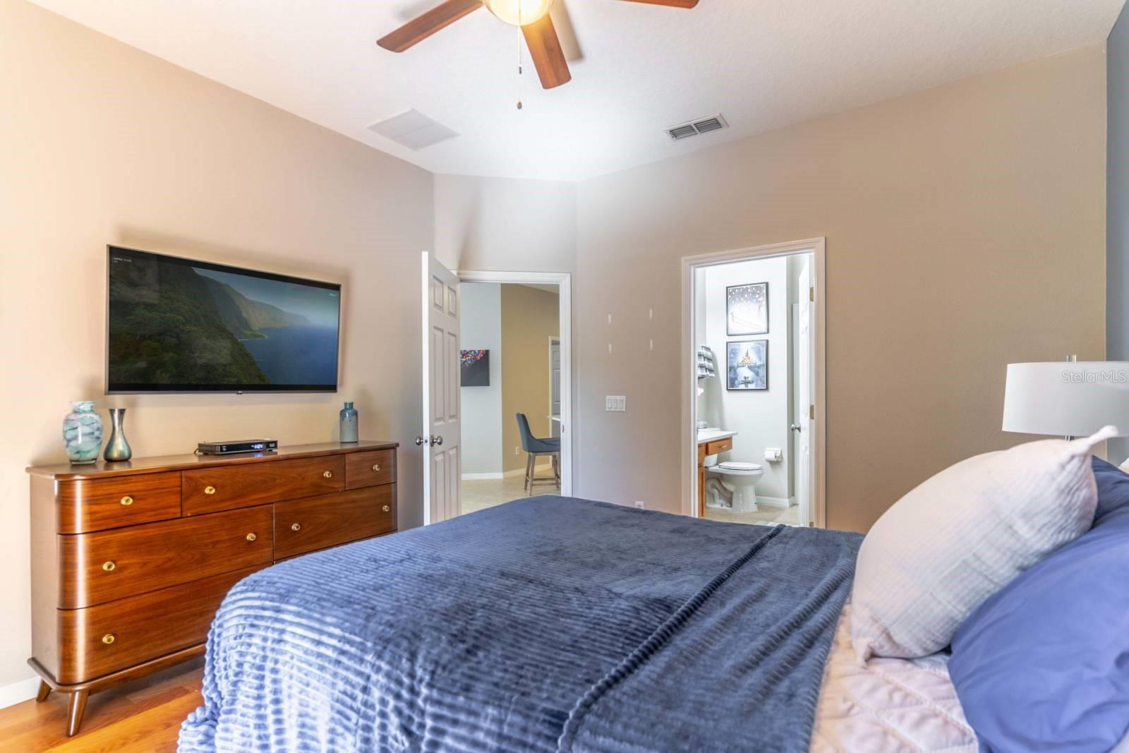 OAKWATER PH 07-10 A CONDO - Residential
