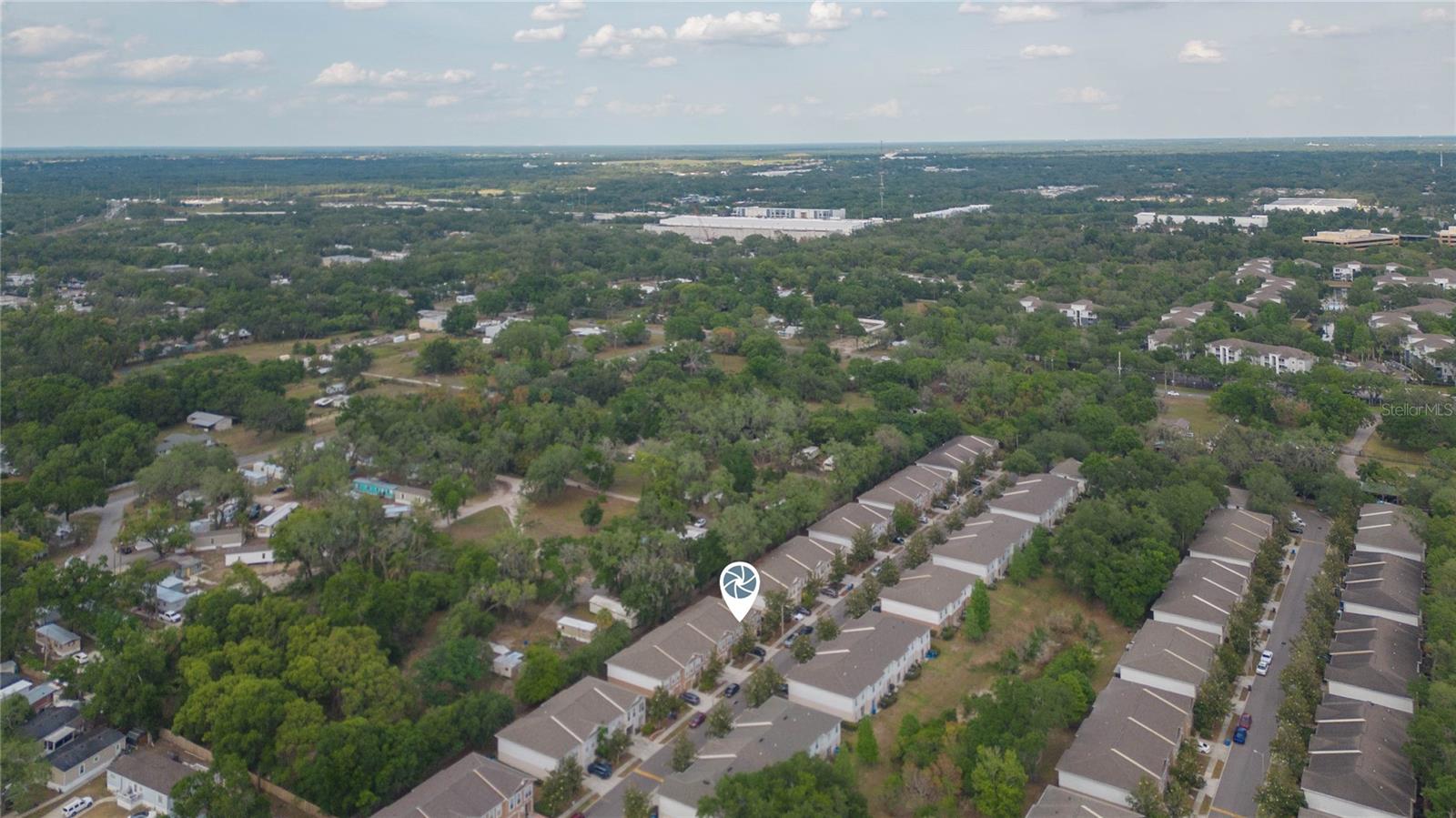 ASHBURN SQUARE TWNHMS - Residential