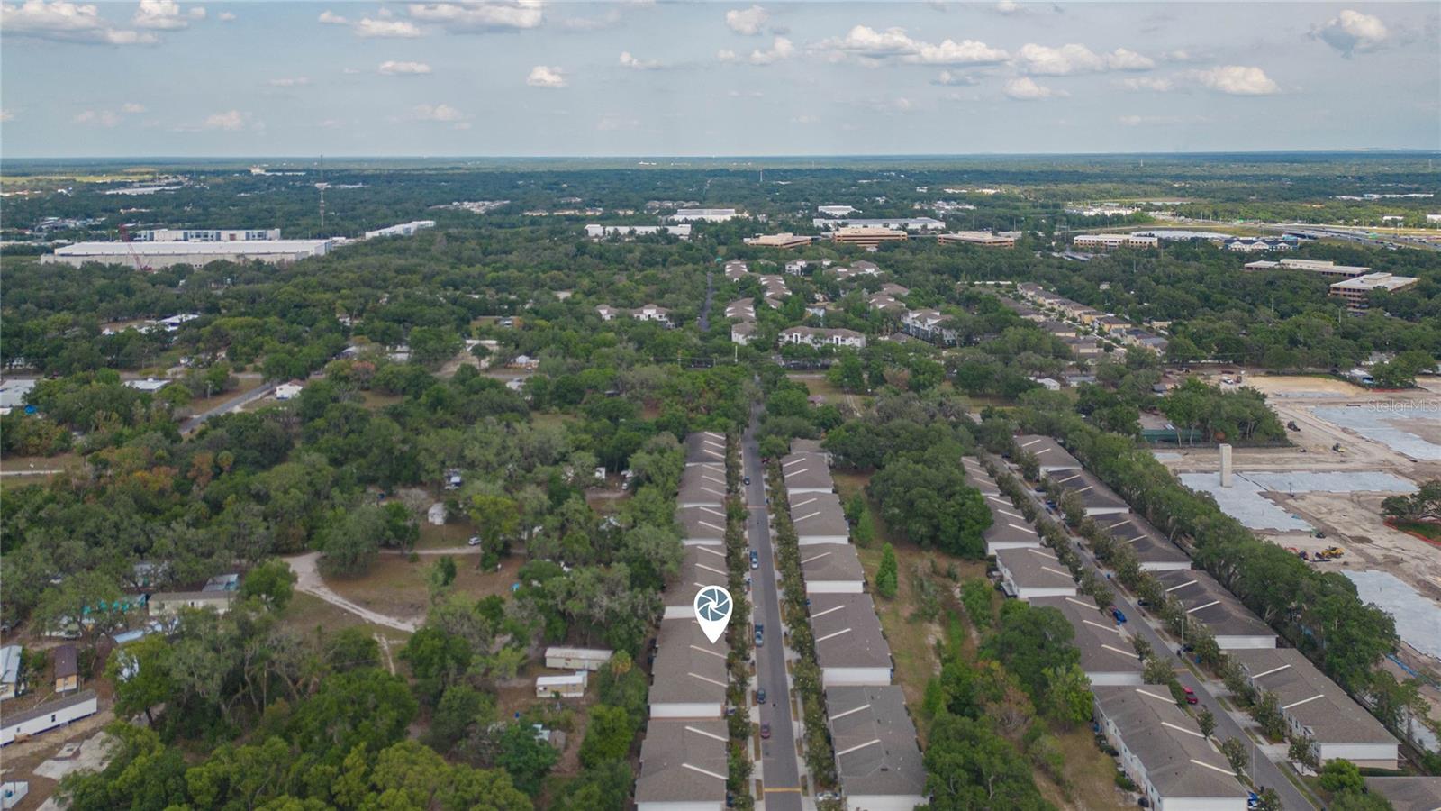 ASHBURN SQUARE TWNHMS - Residential