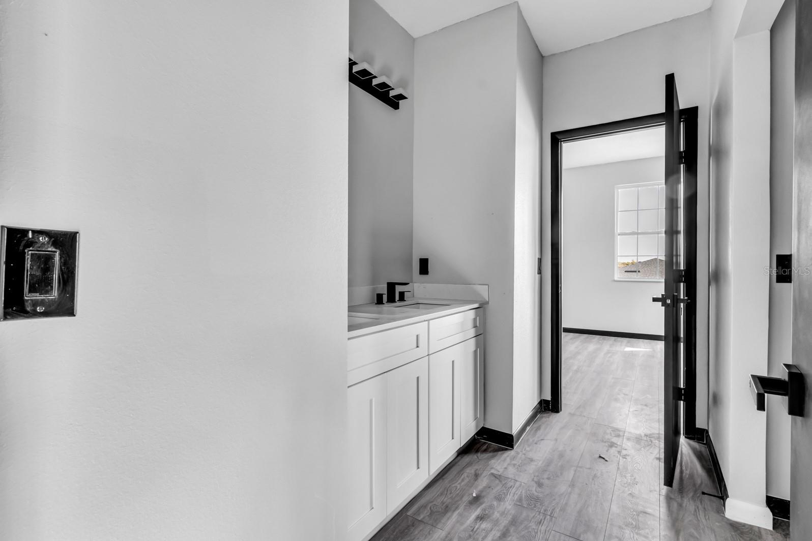 I M MABBETTS ADD - Residential Income