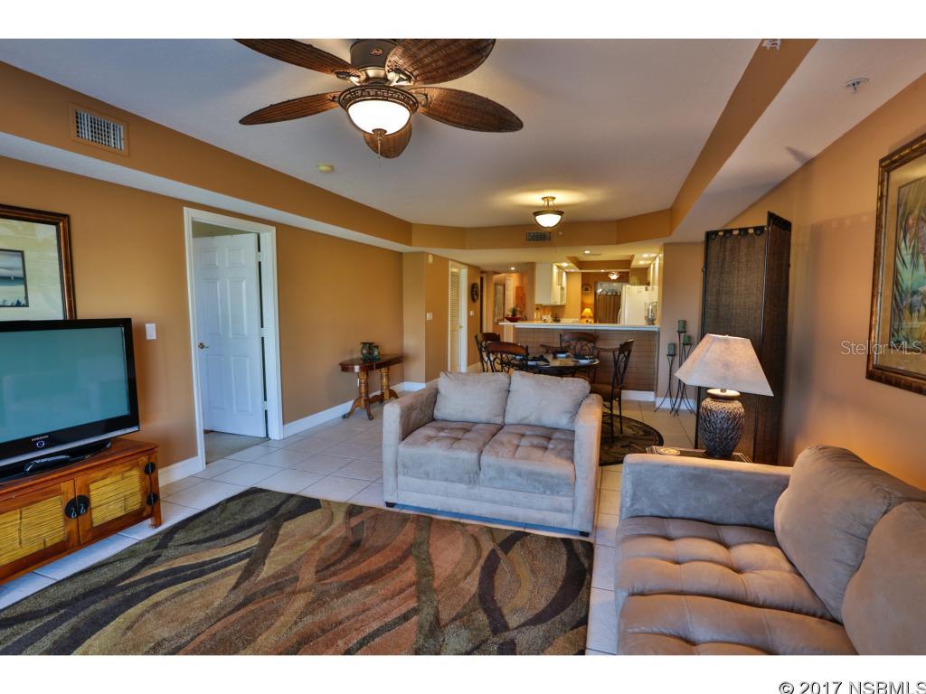 Links North/Harbour Village Bldg 2 - Residential