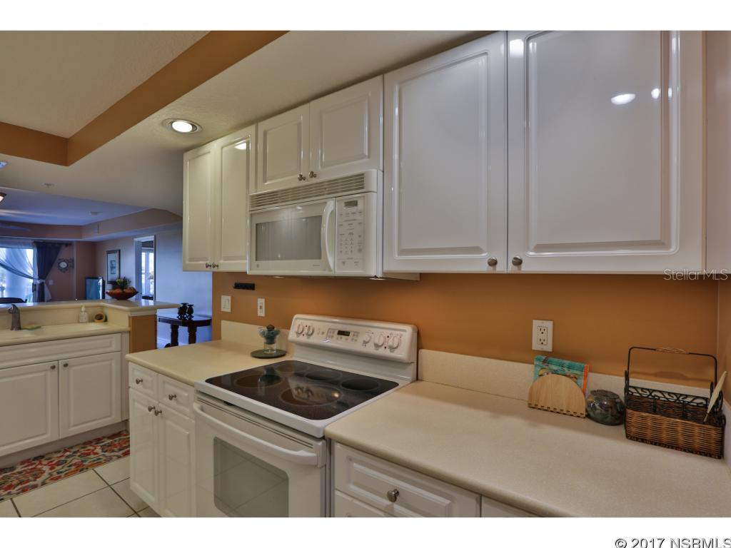 Links North/Harbour Village Bldg 2 - Residential