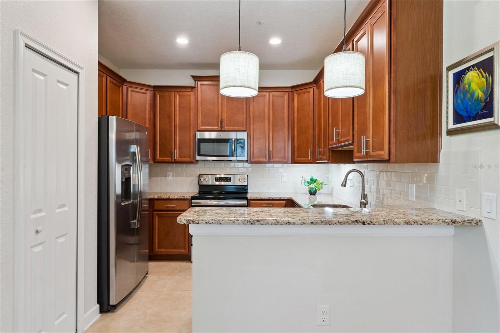 Casas a venda 4 - Jen Dantas 3628 SOLANA CIRCLE D