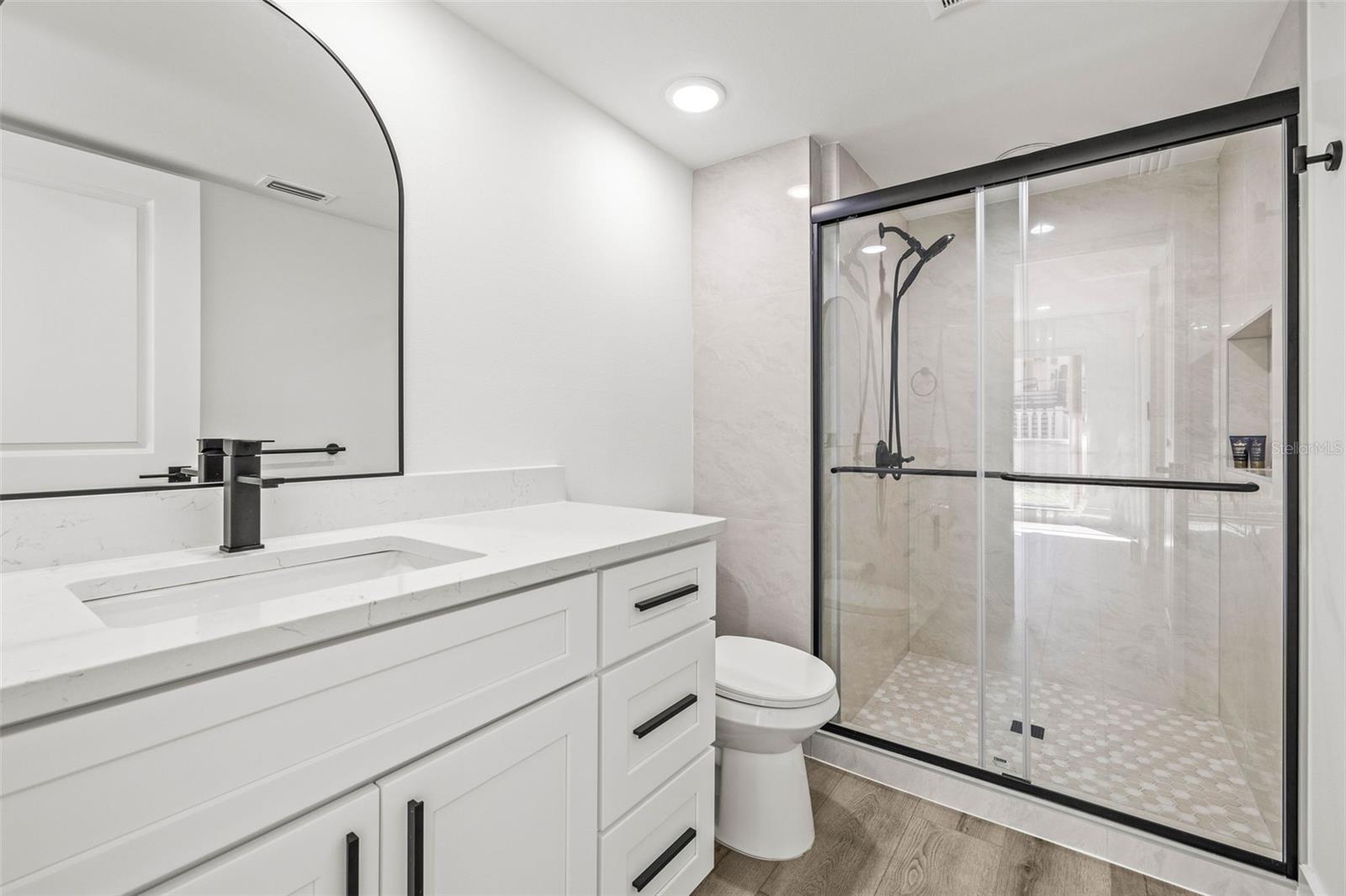 CORDOVA GREENS CONDO - Residential Lease