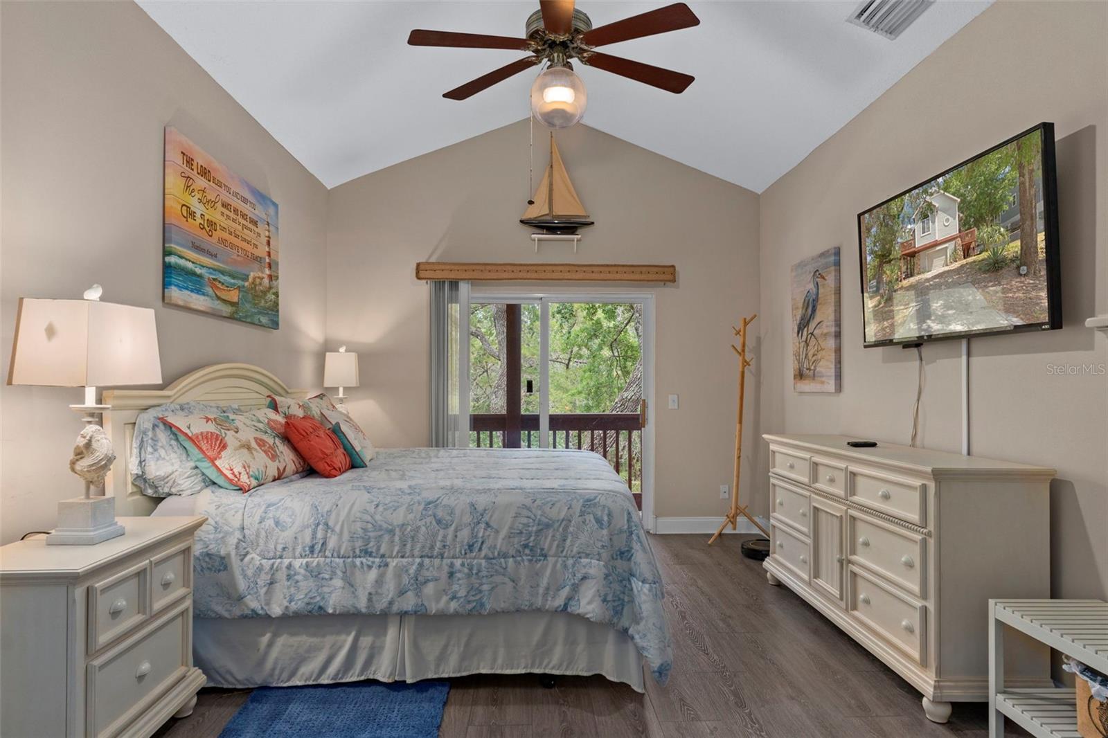 HOMOSASSA HIDEAWAY UNIT 1 - Residential