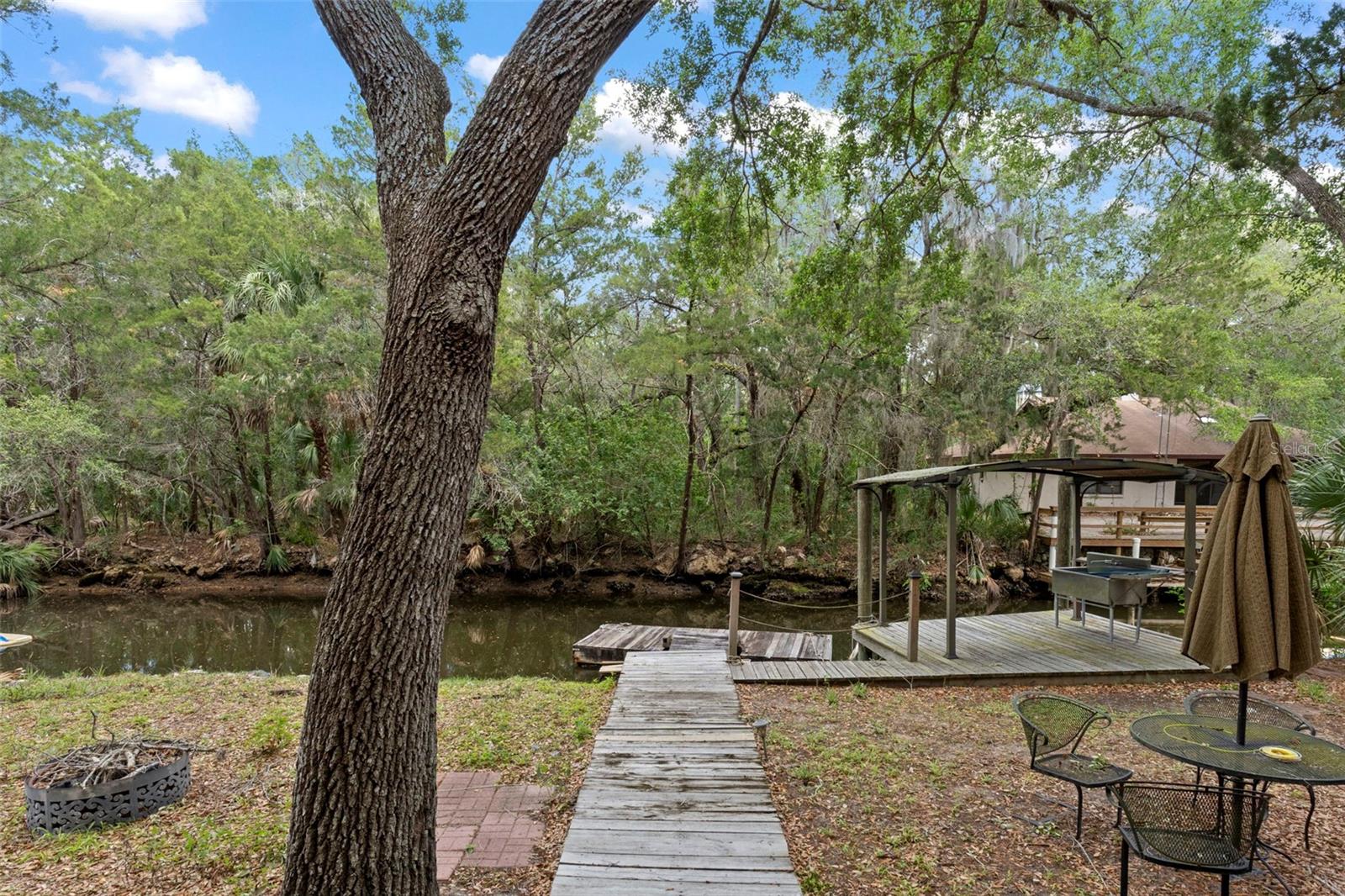 HOMOSASSA HIDEAWAY UNIT 1 - Residential