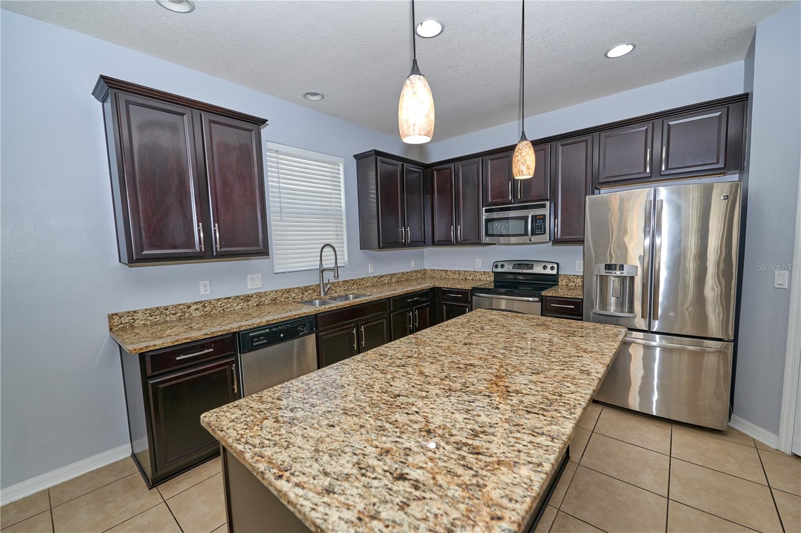 EAGLE BAY PH 1 - Residential