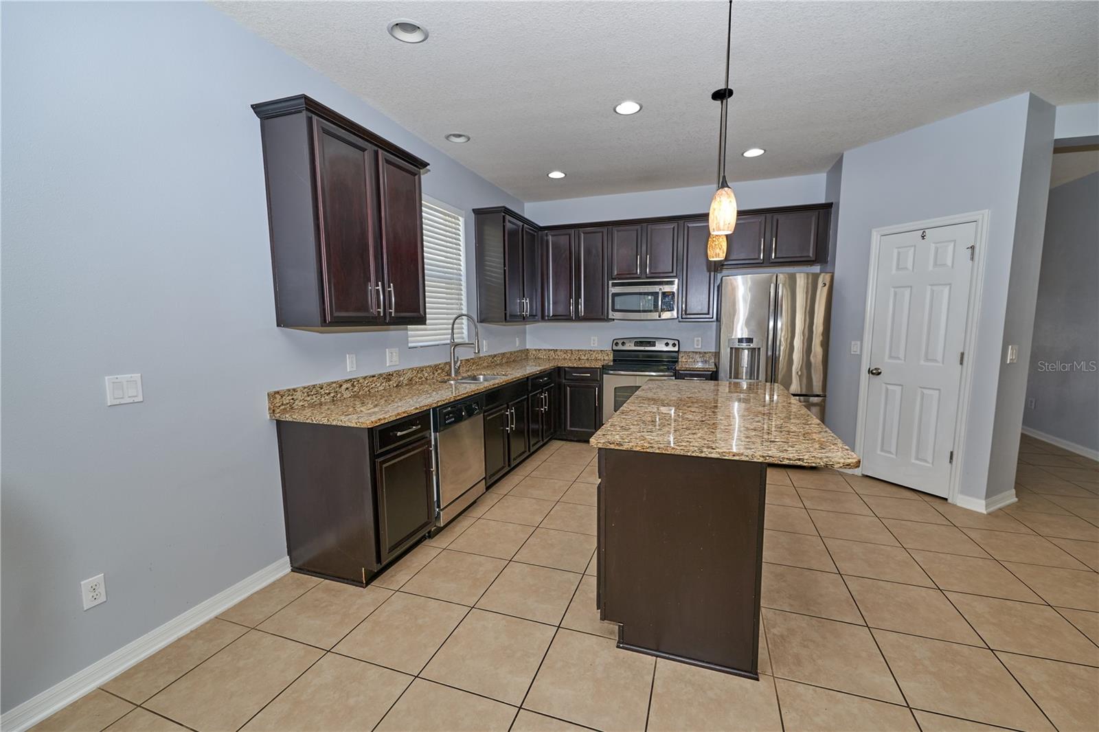 EAGLE BAY PH 1 - Residential