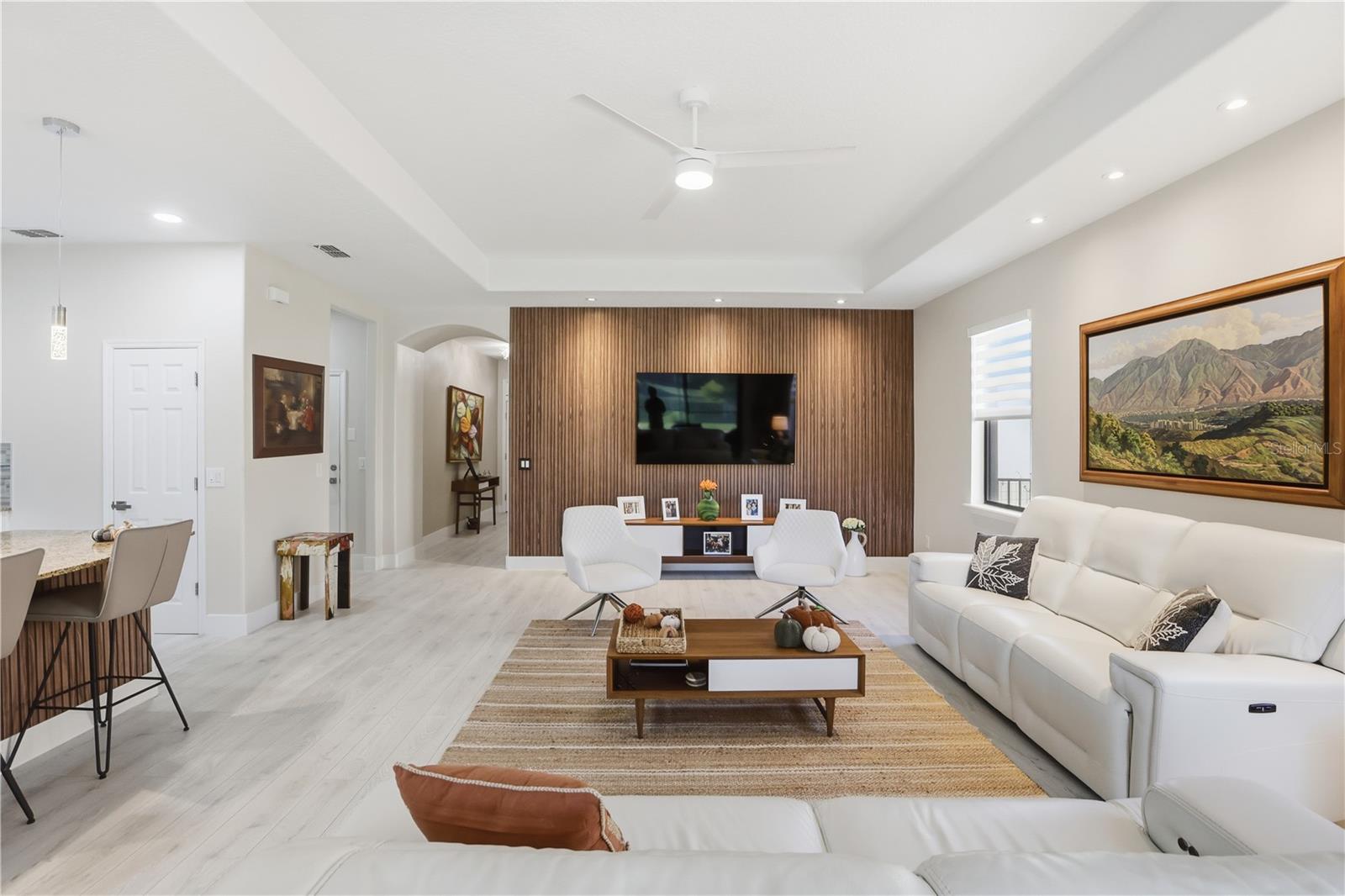 WINDERMERE TERRACE - Residential