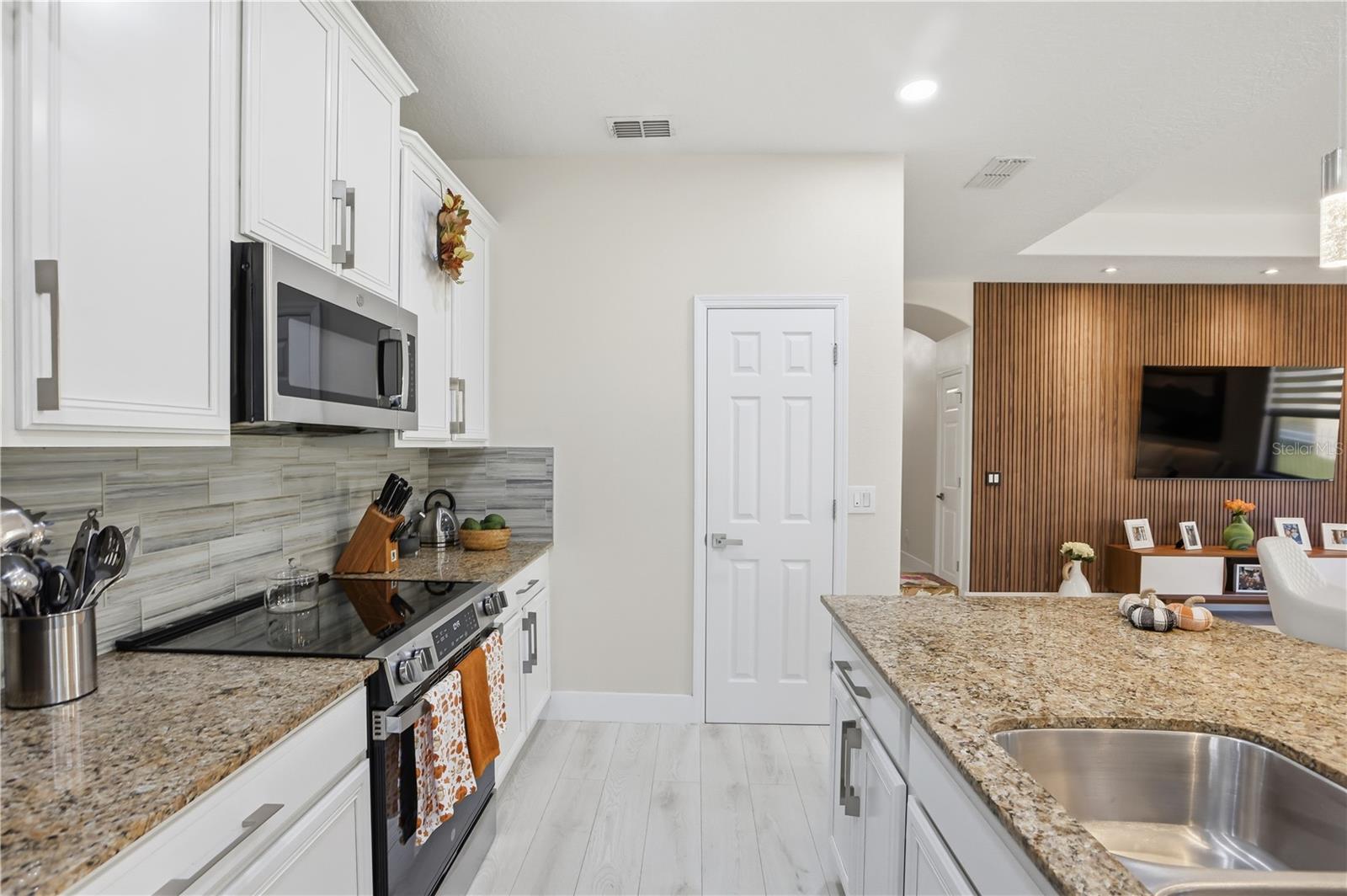 WINDERMERE TERRACE - Residential