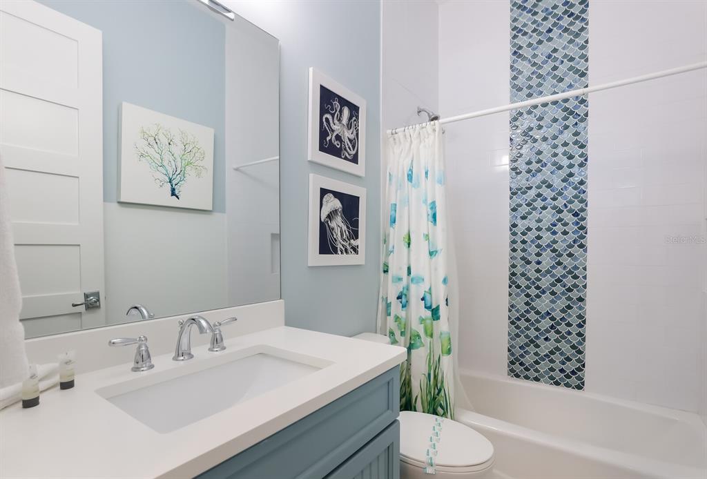 LAKE LA VISTA - Residential