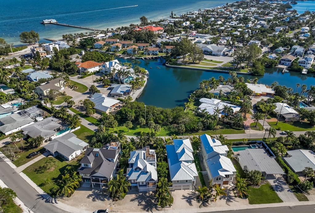 LAKE LA VISTA - Residential