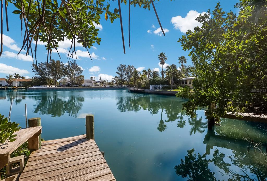 LAKE LA VISTA - Residential