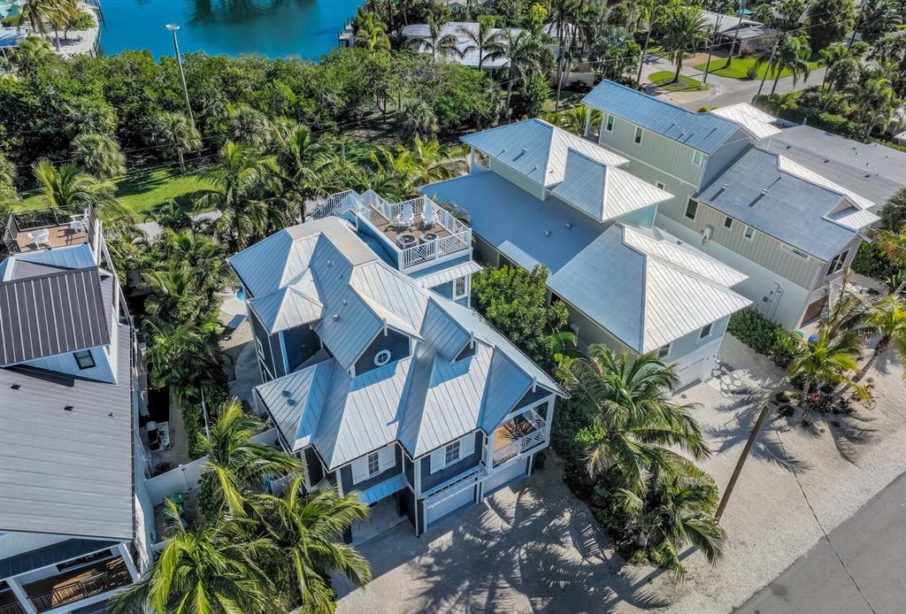 LAKE LA VISTA - Residential