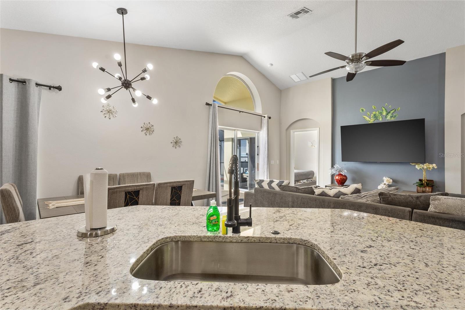 CUMBRIAN LAKES - Residential Lease