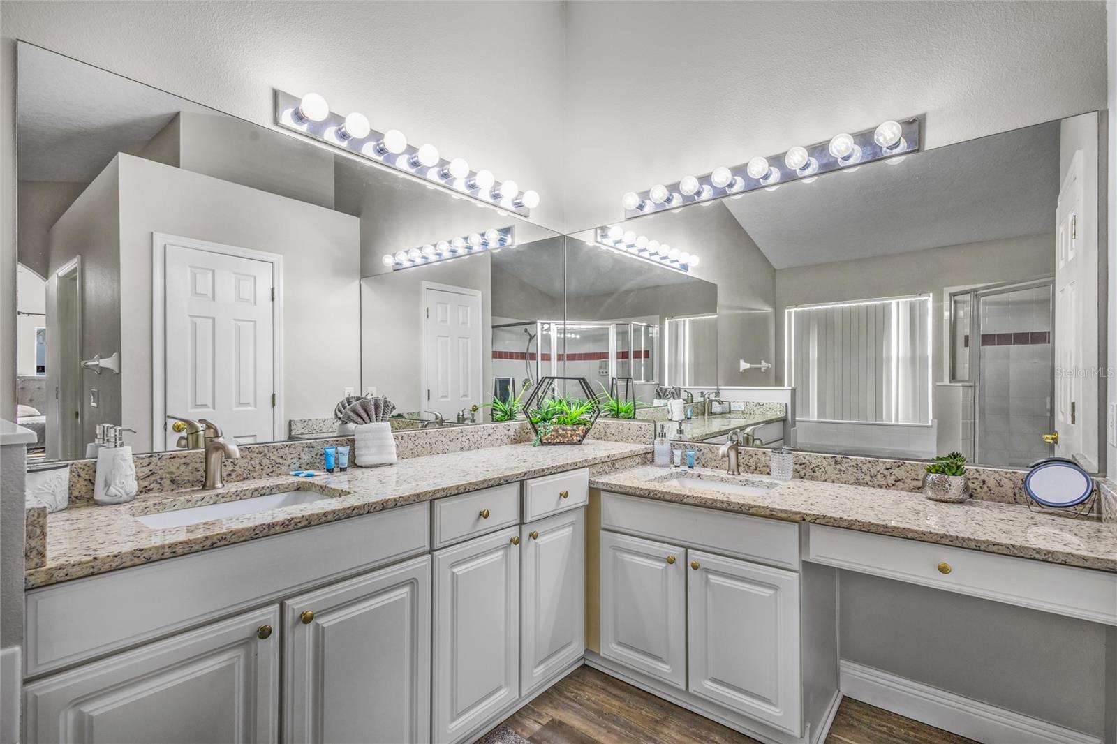 CUMBRIAN LAKES - Residential Lease