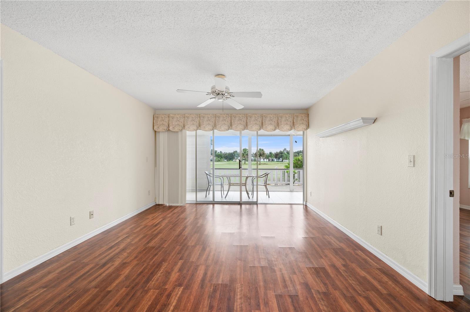 FAIRWAY PINES PH 02 BLDG B - Residential