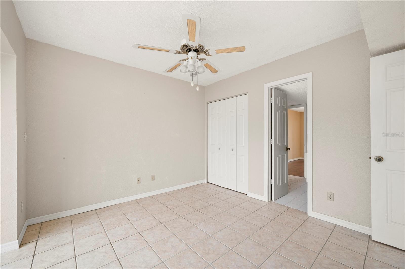 FAIRWAY PINES PH 02 BLDG B - Residential