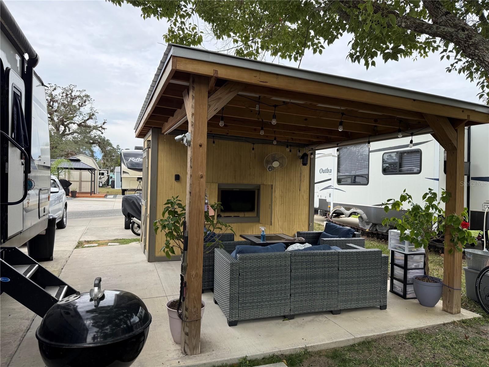 VILLAGE PARK AT THE WILDERNESS RV PARK ESTATES - Land