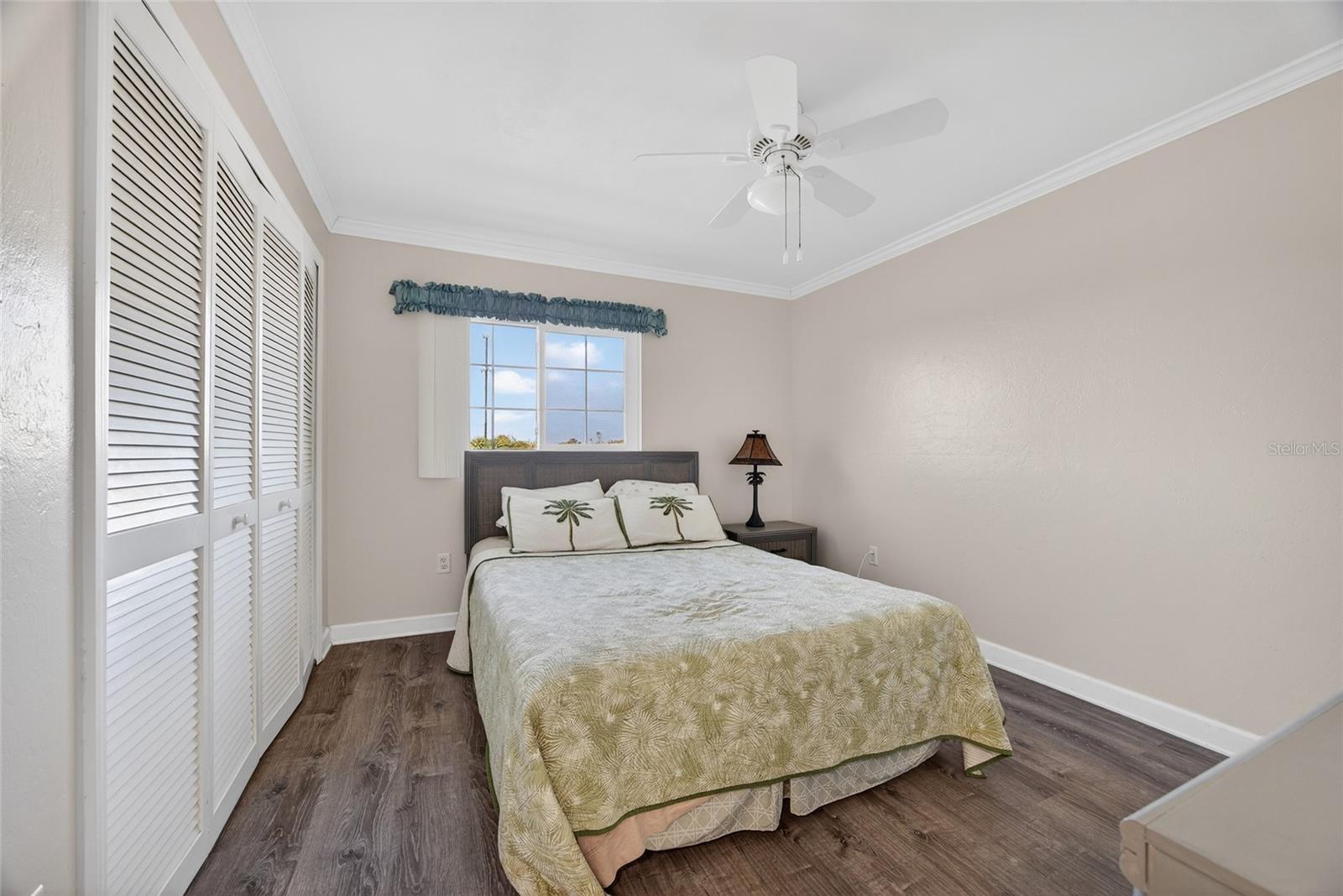 LAKES EDGE PH 05 - Residential