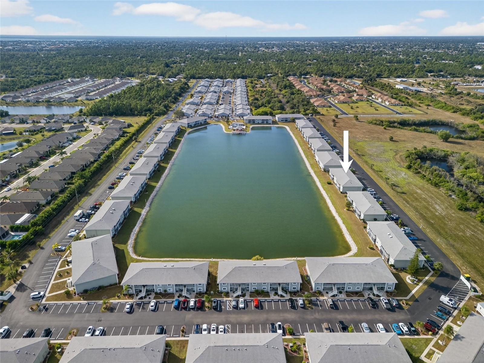 LAKES EDGE PH 05 - Residential