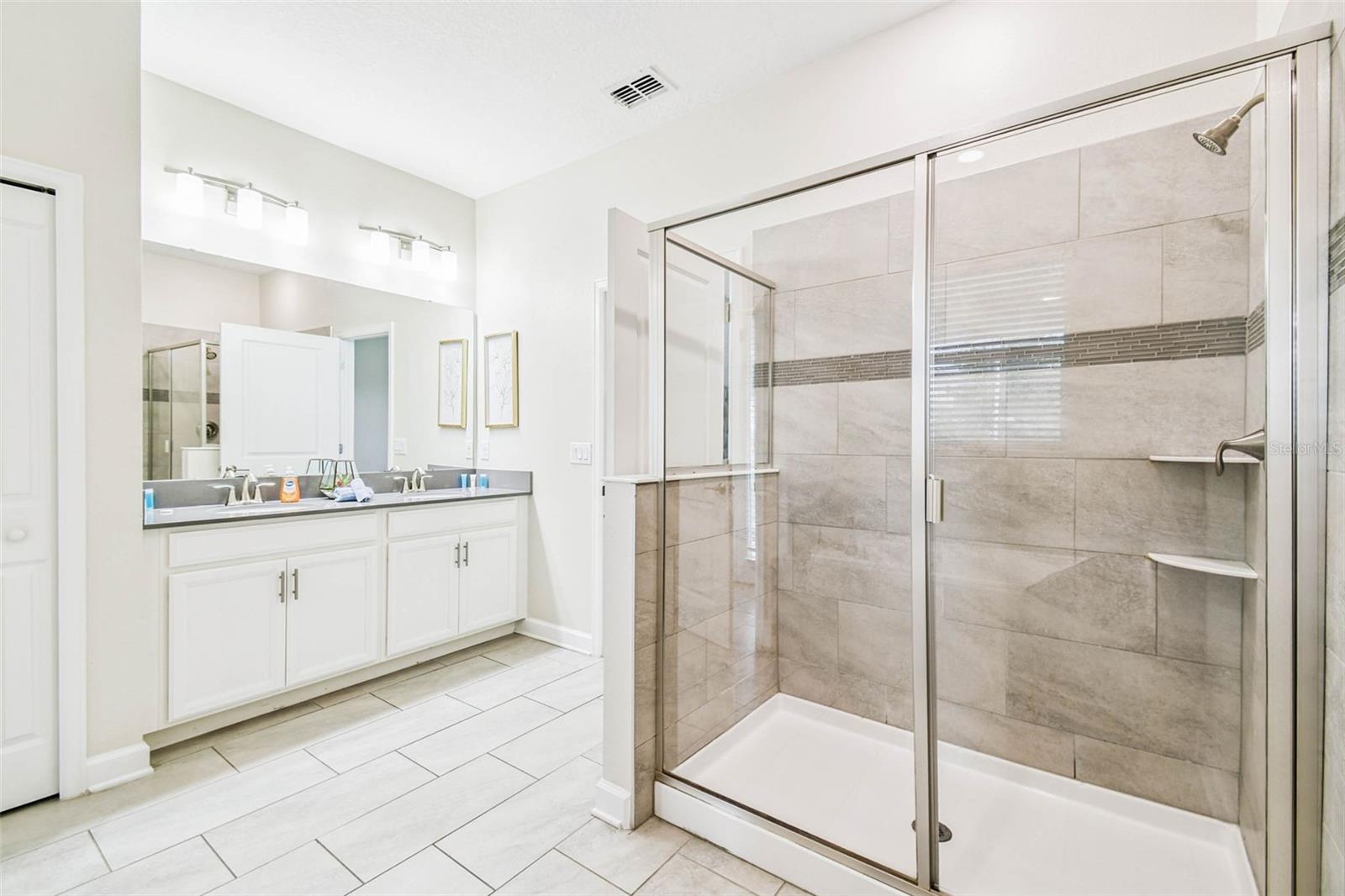 STONEYBROOK SOUTH NORTH PRCL PH - Residential