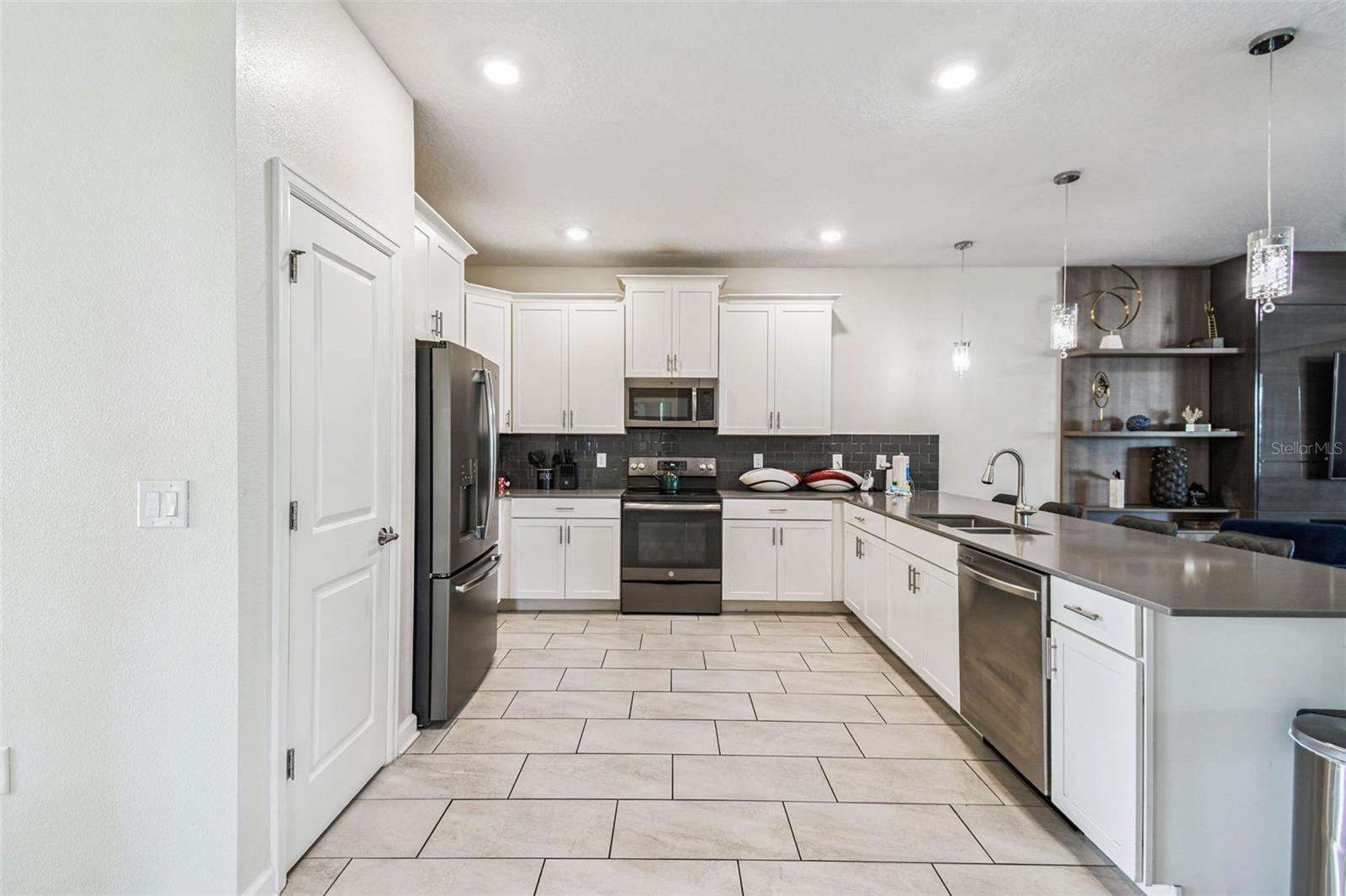 STONEYBROOK SOUTH NORTH PRCL PH - Residential
