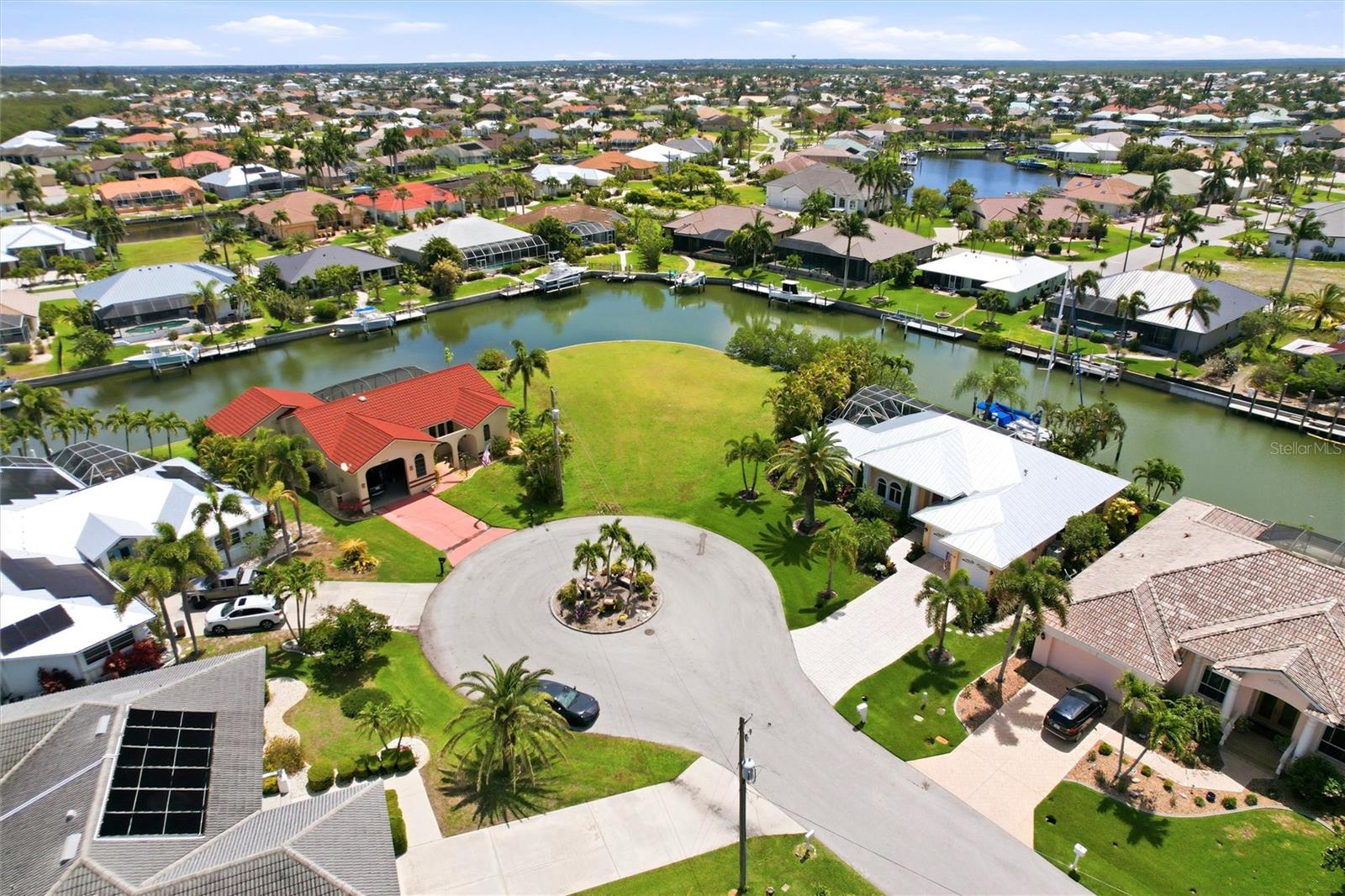 PUNTA GORDA ISLES SEC 14 - Land