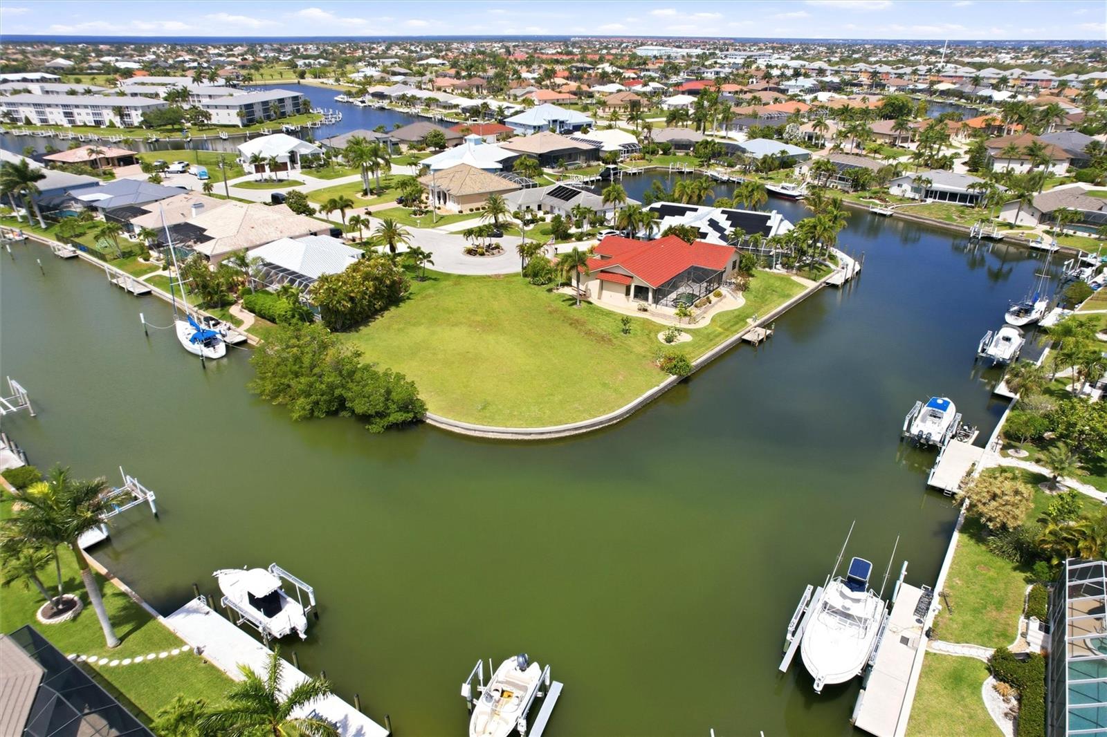 1501 ORIOLE COURT, PUNTA GORDA, FL, 33950 2 1501 ORIOLE COURT