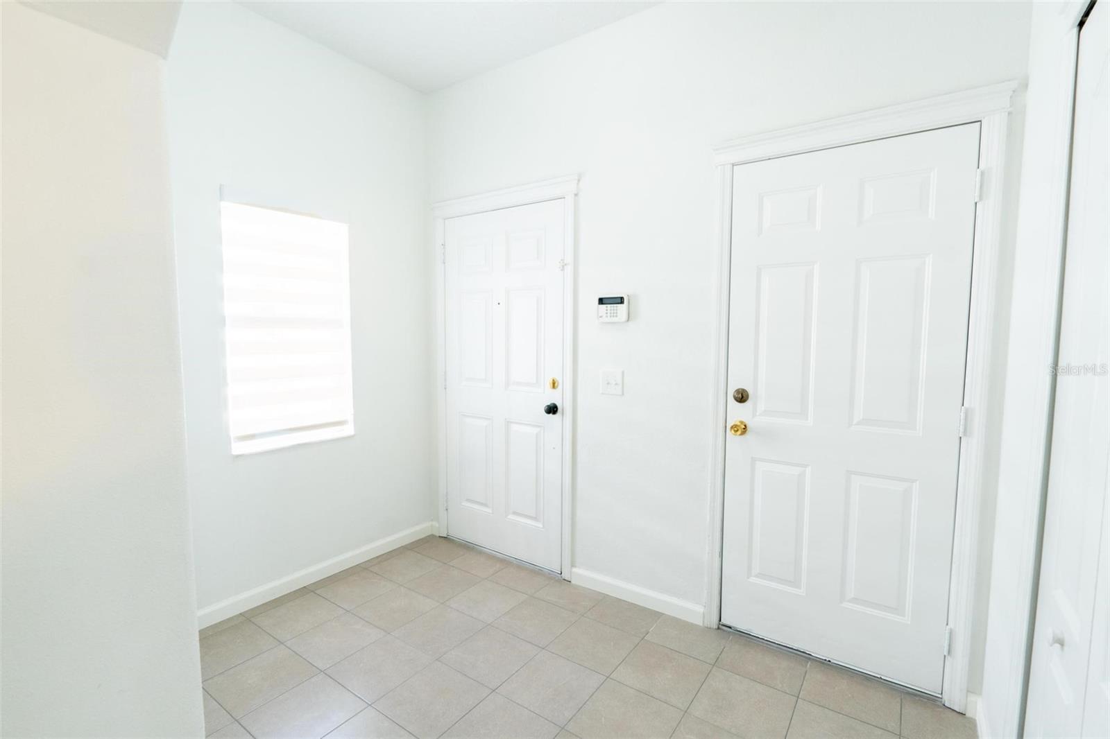 7457 OXFORD GARDEN CIRCLE