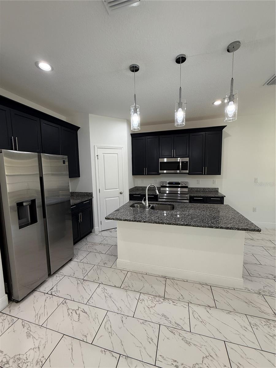 OSCEOLA ACRES 2ND ADD - Residential Lease