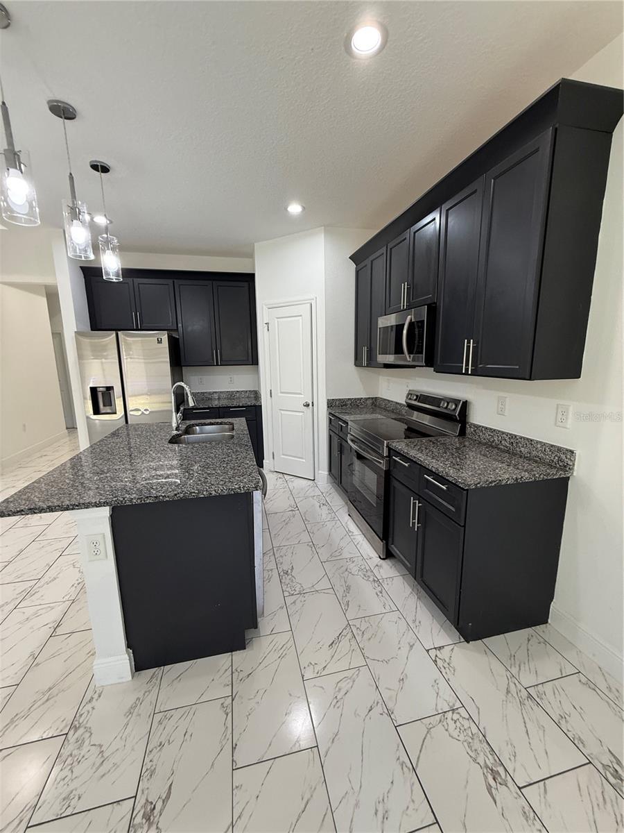 OSCEOLA ACRES 2ND ADD - Residential Lease