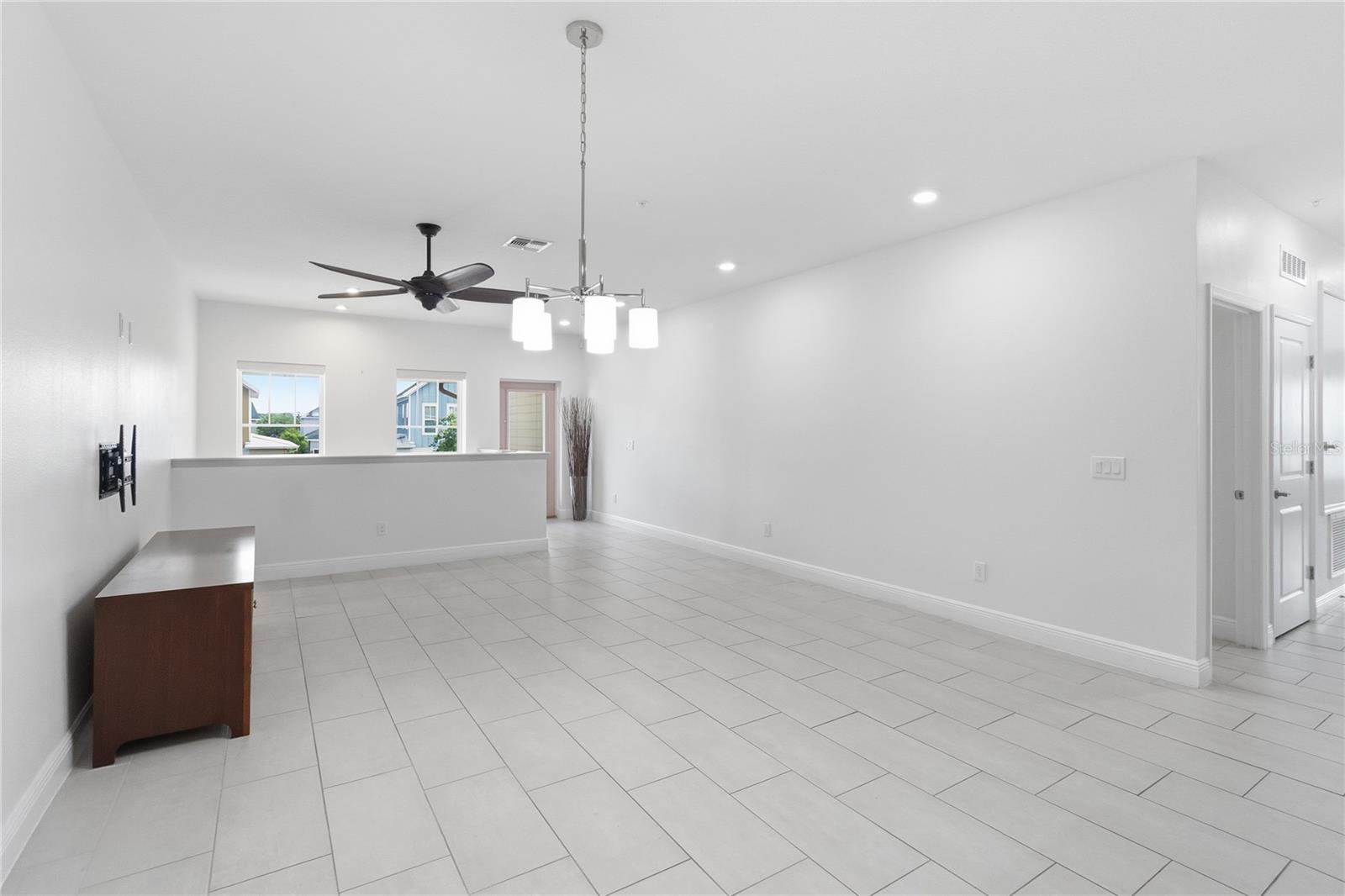 LAUREATE PARK PH 9 FIRST - Residential