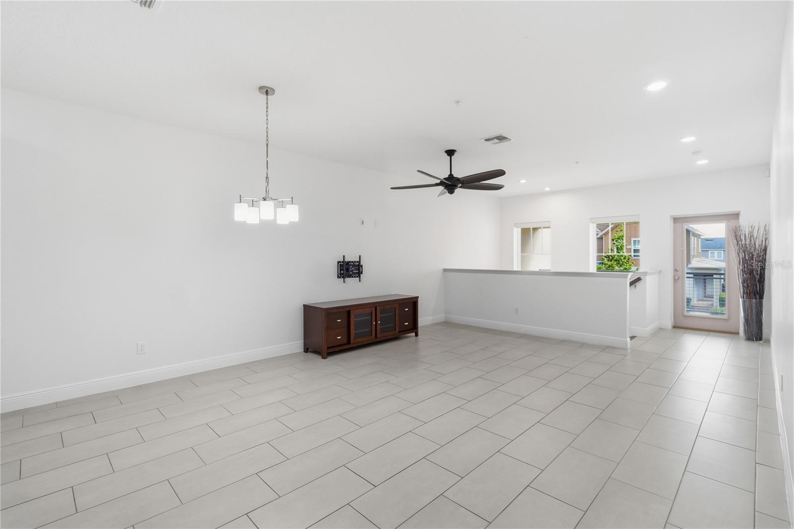 LAUREATE PARK PH 9 FIRST - Residential