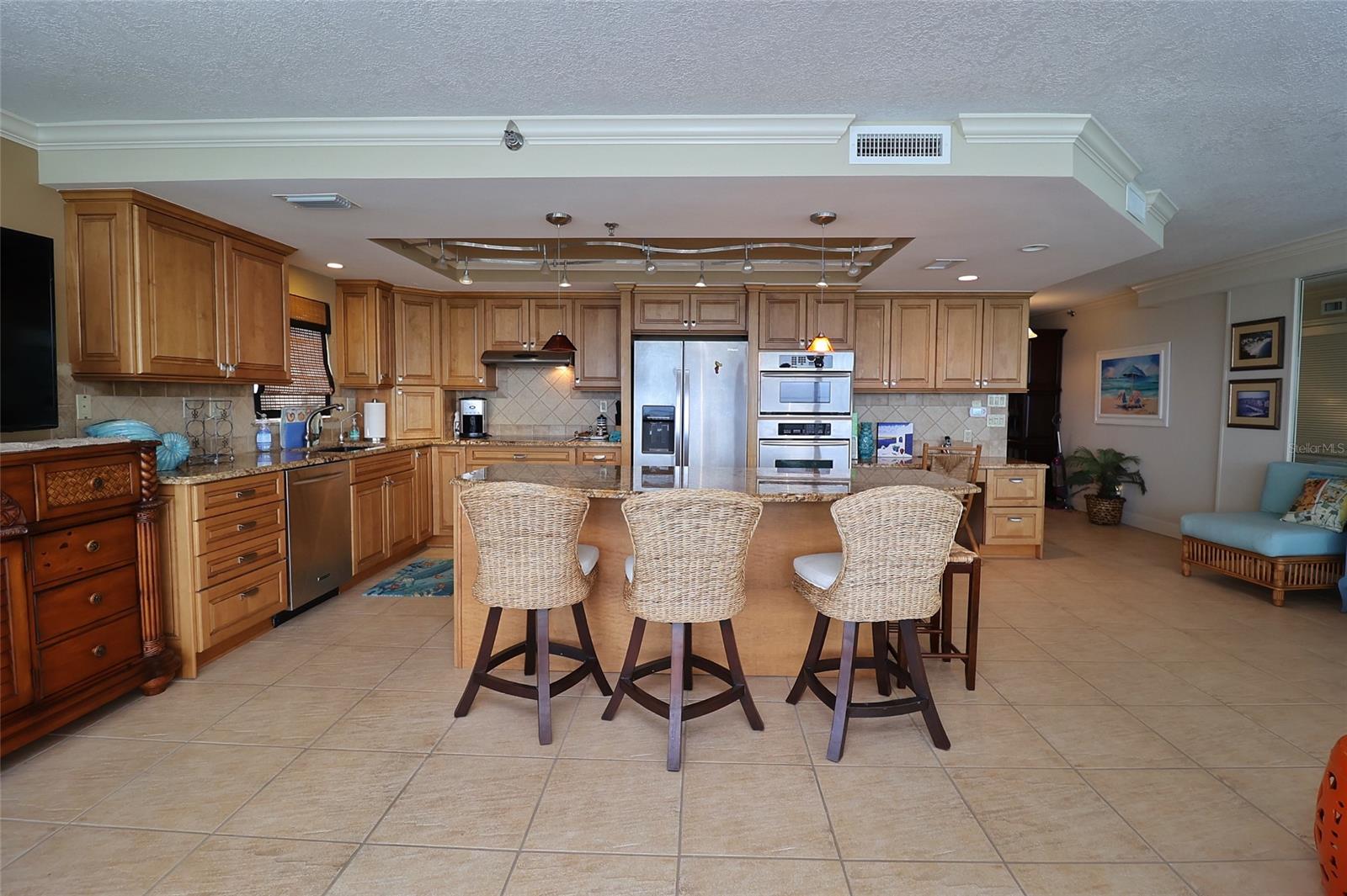 Montide Condo - Residential