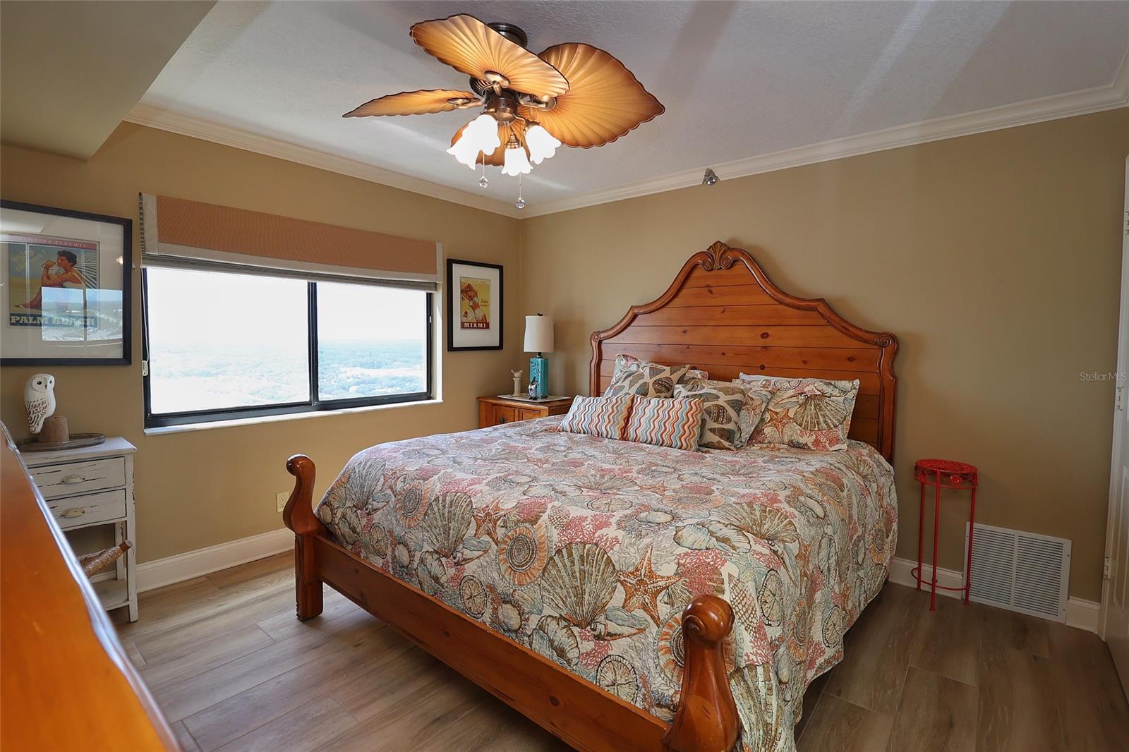 Montide Condo - Residential