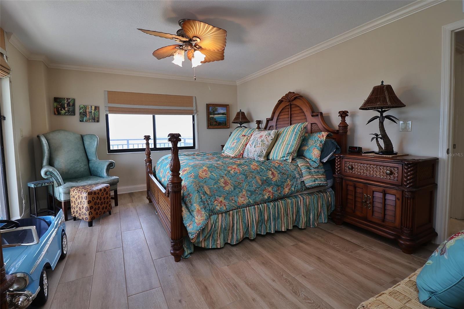 Montide Condo - Residential