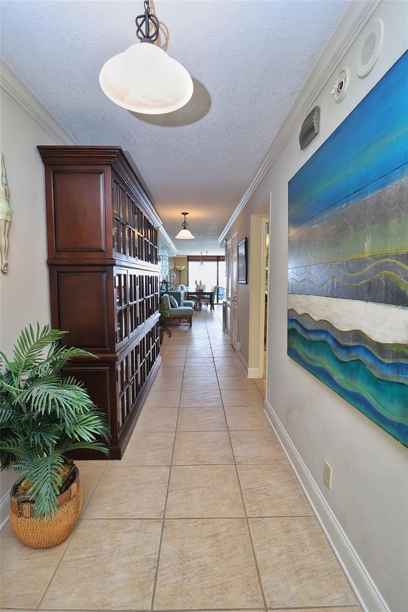 Montide Condo - Residential