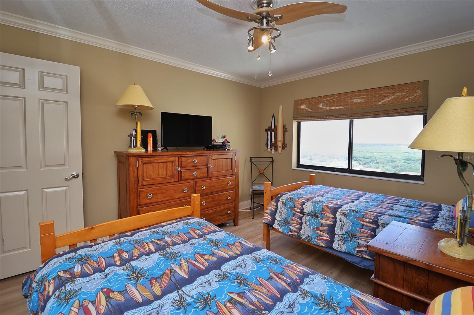 Montide Condo - Residential