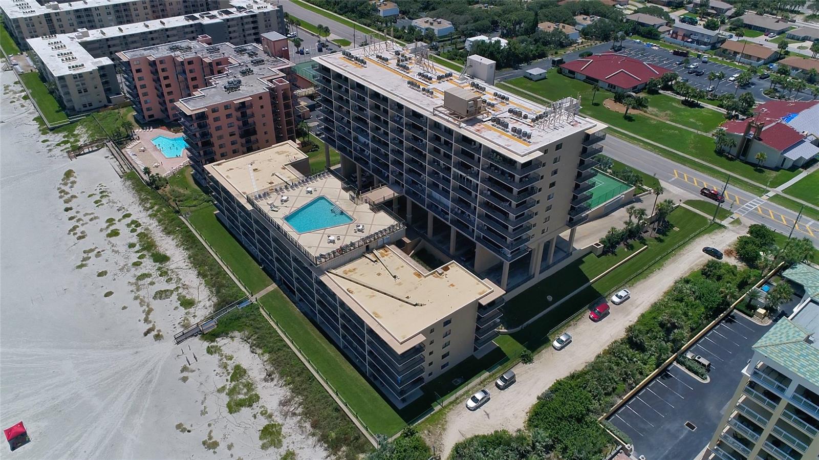 Montide Condo - Residential