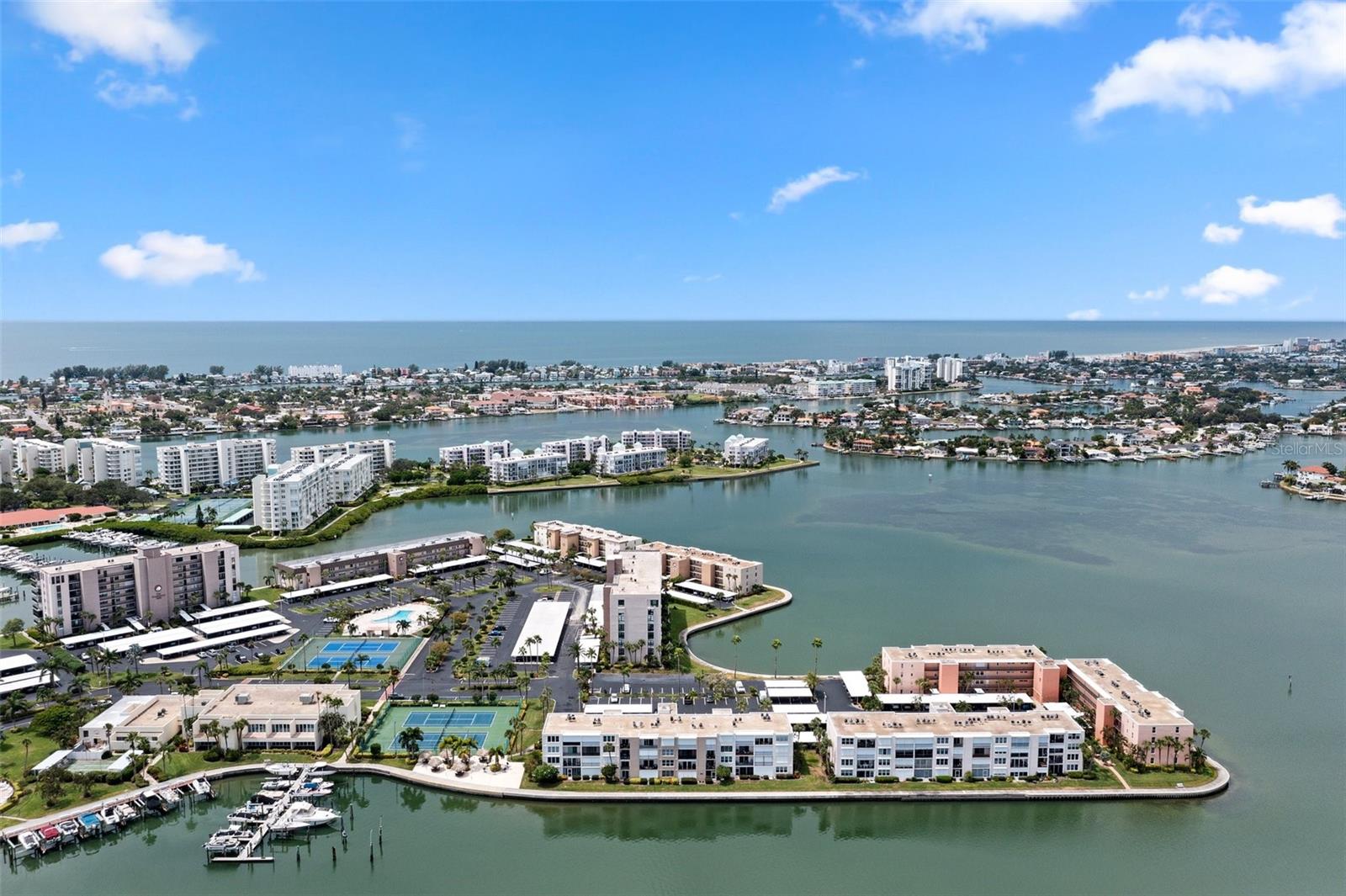 BAY ISLAND GROUP 7 - Residential