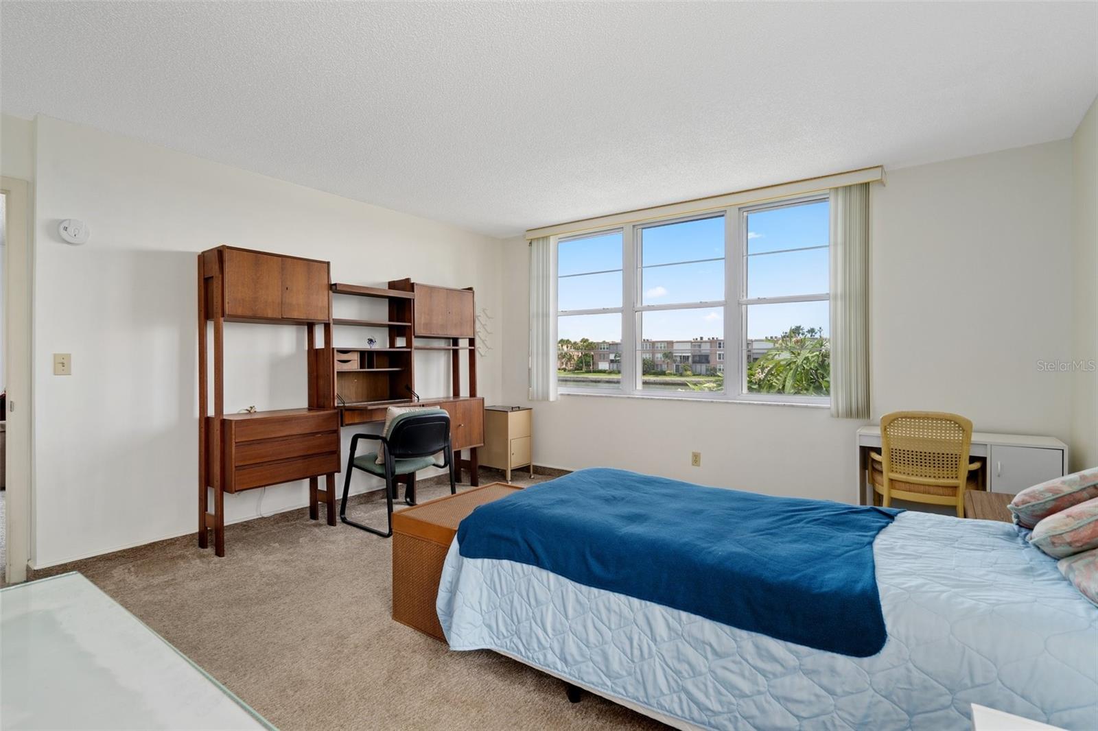 BAY ISLAND GROUP 7 - Residential