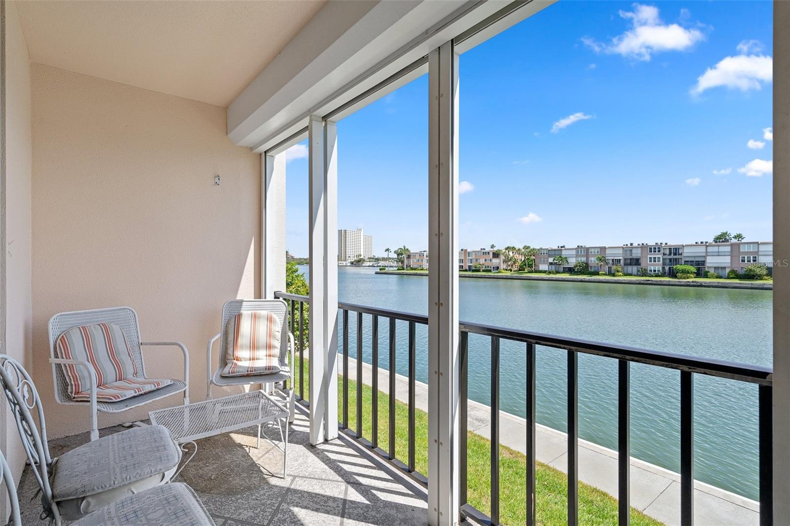 BAY ISLAND GROUP 7 - Residential