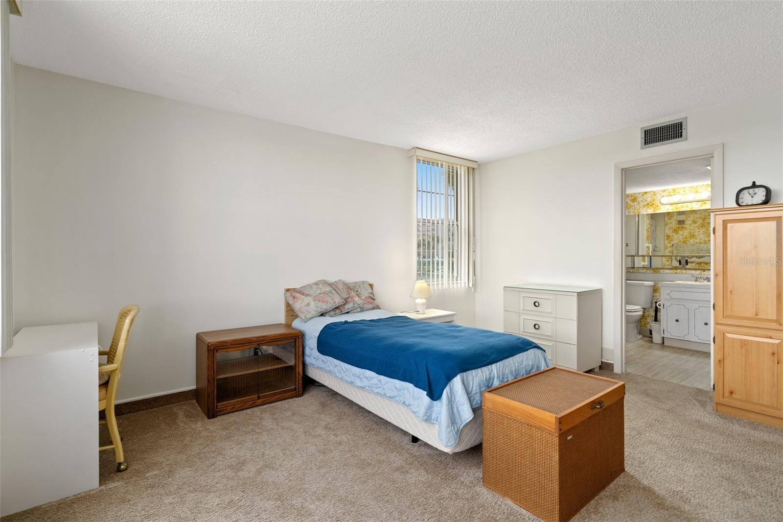 BAY ISLAND GROUP 7 - Residential