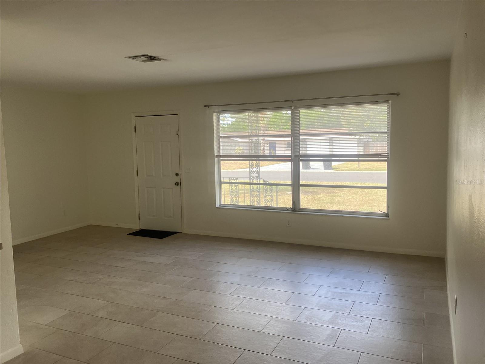 GATES KNOLL 1ST ADD - Residential