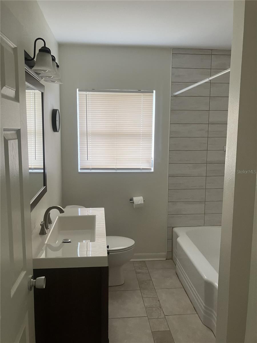 GATES KNOLL 1ST ADD - Residential