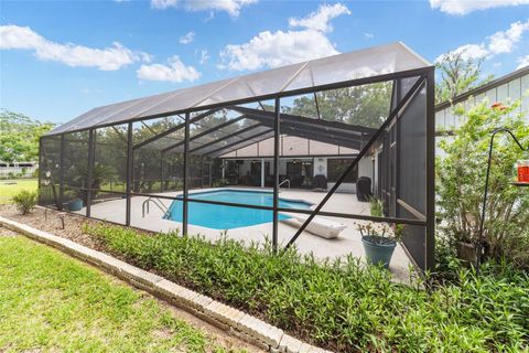 Tiny photo for 2015 SE 34th Street, Ocala, FL 34471 (MLS # OM726530)